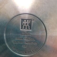 ヘンケルス　 ステンレス製 　24cm　両手鍋　 満水約6L　 中古品の画像