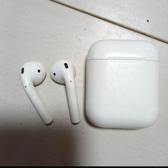 AirPods 第2世代 　Apple　本体セット　動作OKの画像