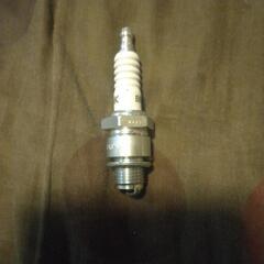 NGK  B6HS4510ですの画像