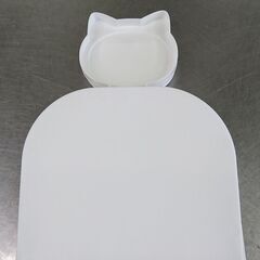 【無料】セリア（Seria）猫型ミニほうき＆ちりとりセット 100均  ねこモチーフ 卓上ほうきとちりとり　※受付終了になっていない限りは気長に募集中の画像