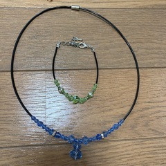 ネックレス&ブレスレットの画像