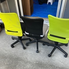 昇降可能チェア　セット売りも可能です　の画像