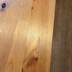 IKEAのテーブルの画像