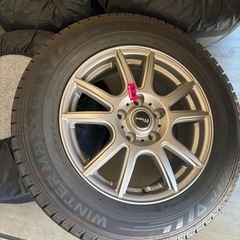 【美品】スタッドレス DUNLOP WINTER MAXX WM03 205/65R16 95Q 4本／2022年製・走行1000km未満・室内保管の画像
