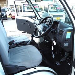 サンバートラック TB・４ＷＤ・エアコン・AA評価3点・走行34702Km・ＥＬ付ミッション・あおりガード・ゲートチェーン・バイザー・支払総額で認証工場での車検整備付で石川県登録・店頭渡しで追加費用はなしのポッキリコミコミ価格ですの画像