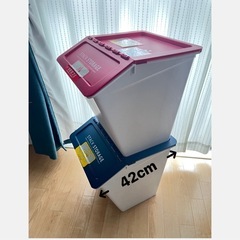 ニトリ　ゴミ箱2個　スタックストレージバスケット
の画像