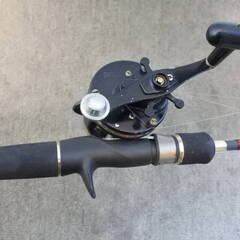 【KSD/A/Io/74】DIALIGHT GAME Type2・195M 30-80号ディアライトゲーム Promarine製 ルアーロッド 汚れあり リール Abu Garcia ambassadeur４６００ci ユーズド■引取り限定の画像