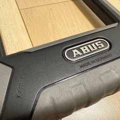 【新品未使用】ABUS U字ロック 2本キー付きの画像