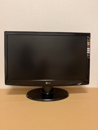 LG FLATRON W2243T-PF モニター 本体