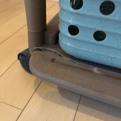 バスケットラック3型キャスター付 3段の画像