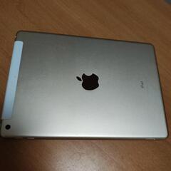 iPad    第5世代　ゴールドの画像