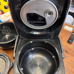 象印　5.5合　炊飯器NW-PS10 炎舞炊き　　　　　の画像