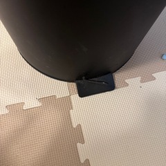 スタイリッシュなゴミ箱の画像