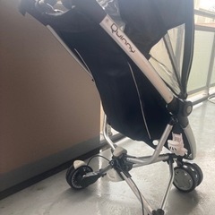 クイニーベビーカーの画像