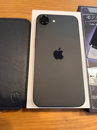 極美品】iPhone 16e 256GB SIMフリー ブラック 5点セット