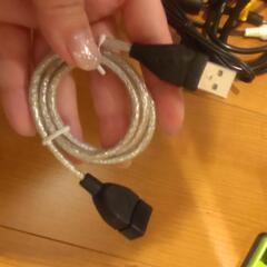 ケーブル USB？の画像