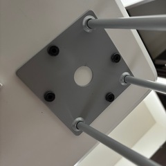 ニトリ　ダイニングテーブル　木製白色の画像