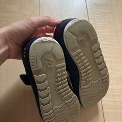 ニューバランス  光スニーカー　19センチの画像