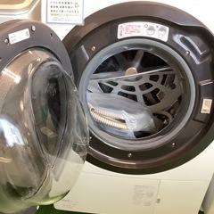 ドラム式洗濯機　Panasonic NA-VX800AL 2020年製の画像