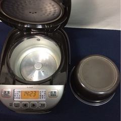 象印　3合炊き マイコン炊飯ジャー　NL-BU05-BA 2020年製の画像