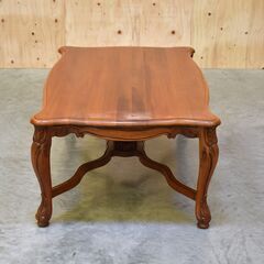 ≪yt1999ジ≫ クラシック家具 アンティーク調 猫脚センターテーブル 幅約135cm 大型 クロスストレッチャー イタリア製? 中古家具/宮城県仙台市 70731-10の画像