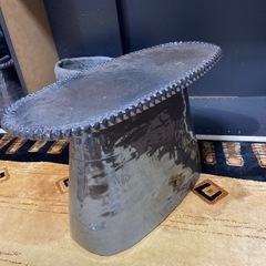 陶器製　台の画像