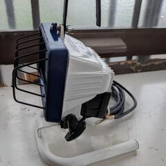 防雨　ハロゲン投光器の画像