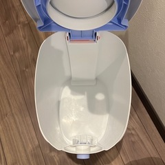 おむつ ゴミ箱の画像