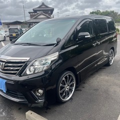 2輪旧車興味ありますトヨタ20アルファード後期タイプゴールドダブルサンルーフ付きの画像