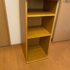 収納棚の画像