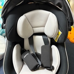 コンビ チャイルドシート combi の画像