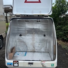 【値段交渉可能】ジャイロキャノピーTA02 不動車　リアキャリアBOX、スマホバー、ホルダー付きの画像