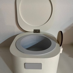 おままごと　木の炊飯器　未使用の画像