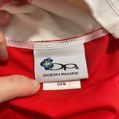 opラッシュガードの画像