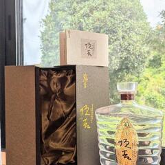 ■順吉【霧島酒造創業90周年】33度900ml8年貯蔵酒の画像