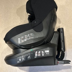 エールべべ・クルットR ST ブラックの画像