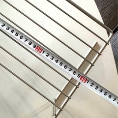 食器棚の中の棚 空間の有効活用にお使いくださいの画像