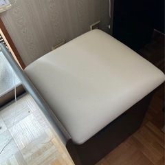 ニトリ商品ドレッサーの画像