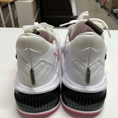 A2508-298 PUMA レディース トレーニングシューズ サイズ23.5cm 汚れありの画像