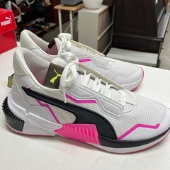 A2508-298 PUMA レディース トレーニングシューズ サイズ23.5cm 汚れありの画像
