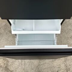 【動作保証あり】TOSHIBA 東芝 2022年 GR-T33SC(KZ) 326L 3ドア 冷凍冷蔵庫 自動製氷【管理KRR765】の画像