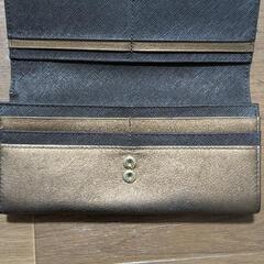 a.v.v　長財布の画像