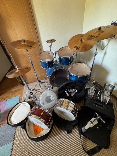 ドラム、ドラムセット