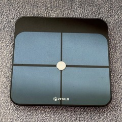 ZENLO 体重計 体組成計 体脂肪計 Bluetooth デジタル 高精度 体重/体脂肪率/体水分率/筋肉量/内臓 脂肪/タンパク質/BMI測定可能 ボディスケール 電源自動ON/OFF 薄型 健康管理 肥満予防 iOS/Android 対応 スマホでデータ管理 (ブラック)の画像