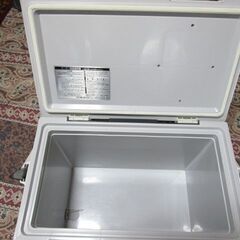 クーラーボックスの画像