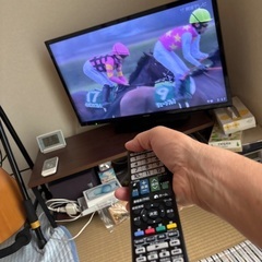 SHARP テレビリモコンの画像