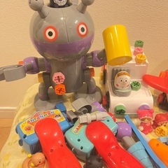 ねじねじアンパンマンごうとねじねじだだんだん、しょくぱんまんごうの画像