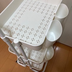 キッチンワゴン　キャスター付き　白 の画像