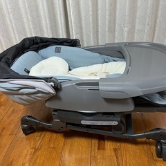 【美品】コンビ ネムリラ　電動ハイローチェアの画像