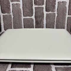 新品 DVDポータブルプレイヤーの画像